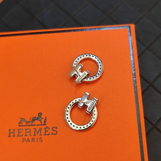 Boucles d'oreilles créoles scintillantes en forme de H