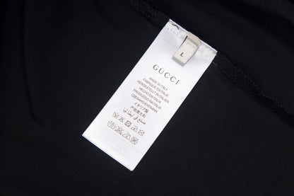 Camiseta con estampado arcoíris