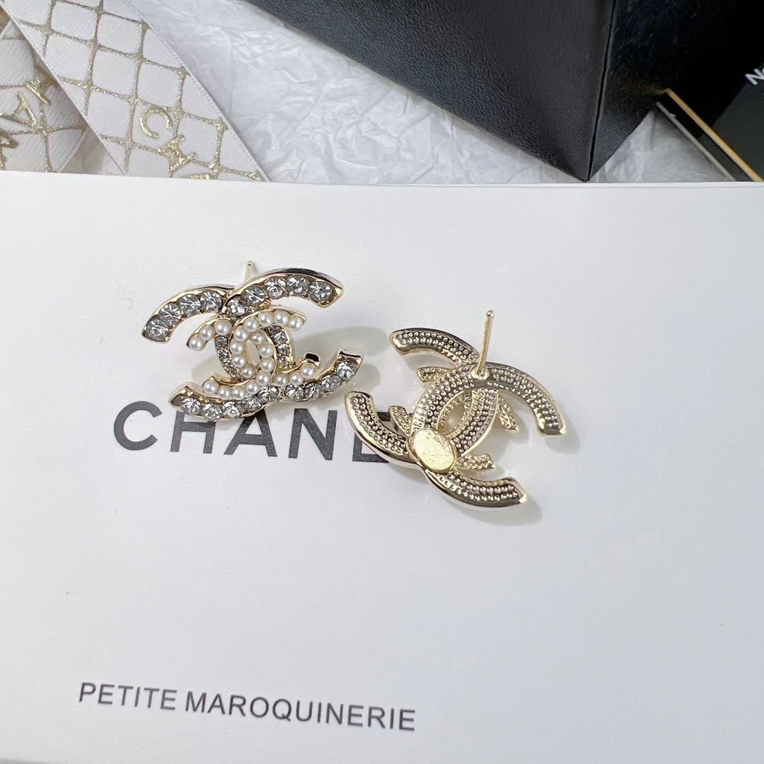 Pendientes de doble capa de perlas y cristales a la moda