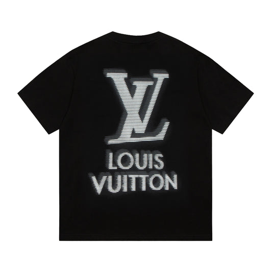 Camiseta estampada vintage desgastada