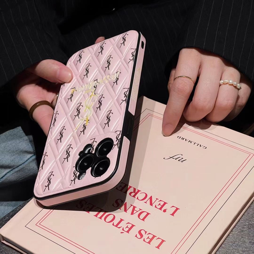 Estuche con letras retro de patrón completo