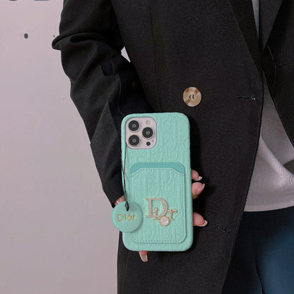 Estuche tarjetero de cuero