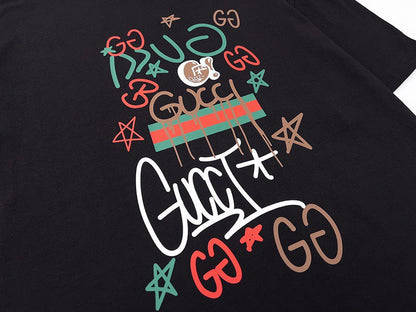 T-shirt à imprimé graffiti