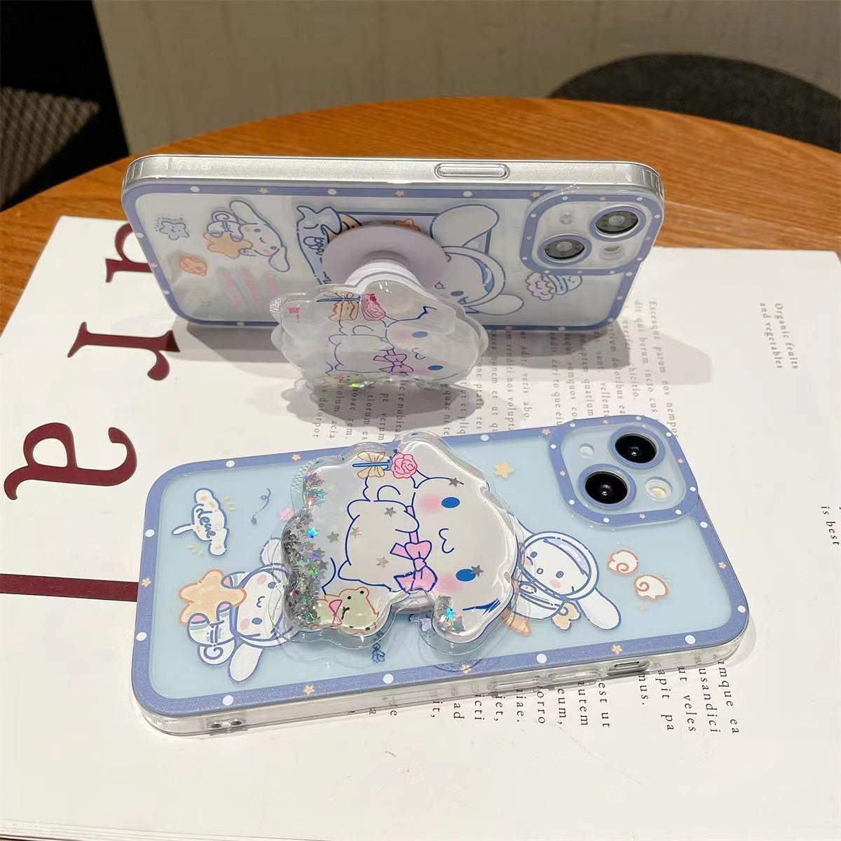 Funda transparente con soporte de dibujos animados