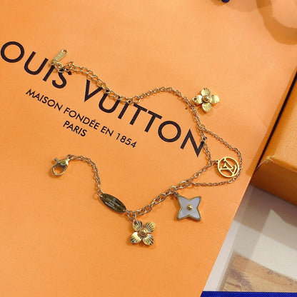 Bracelet pendentif ajouré à la mode