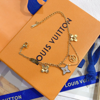 Bracelet pendentif ajouré à la mode