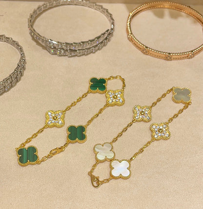 Pulsera de trébol de concha de lujo