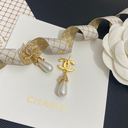 Boucles d'oreilles élégantes en strass et perles