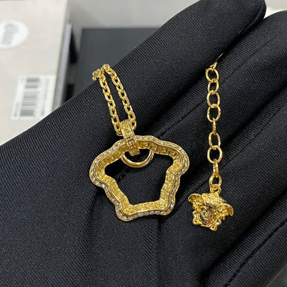 Collier Méduse ajouré vintage