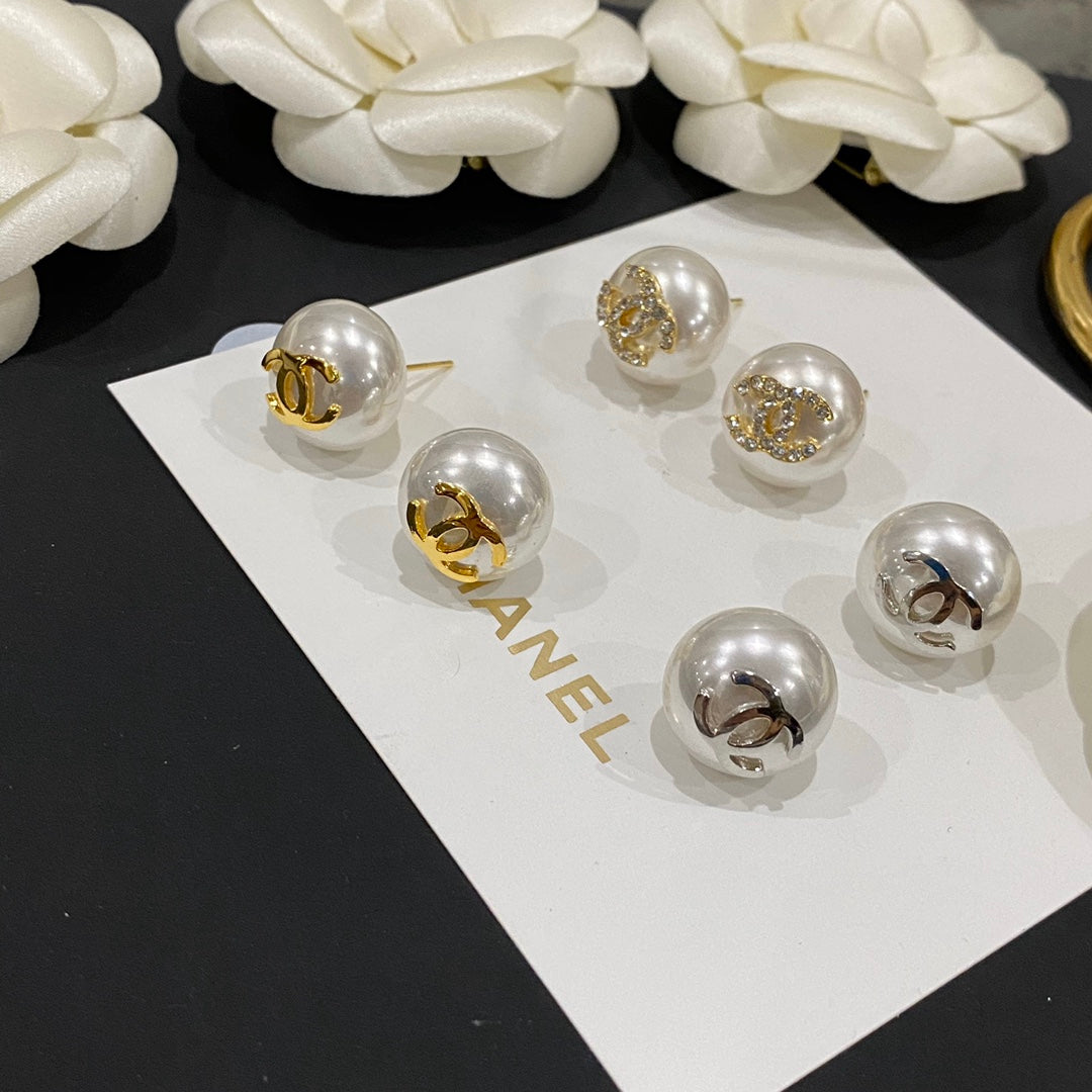 Pendientes Retro Elegantes con Perlas y Diamantes