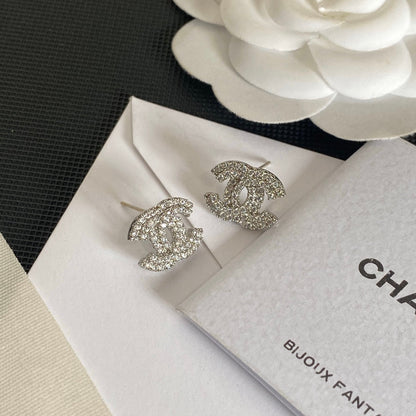 Boucles d'oreilles élégantes en cristal
