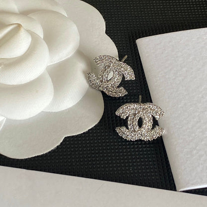Boucles d'oreilles élégantes en cristal