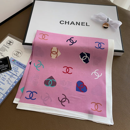 Foulard carré élégant