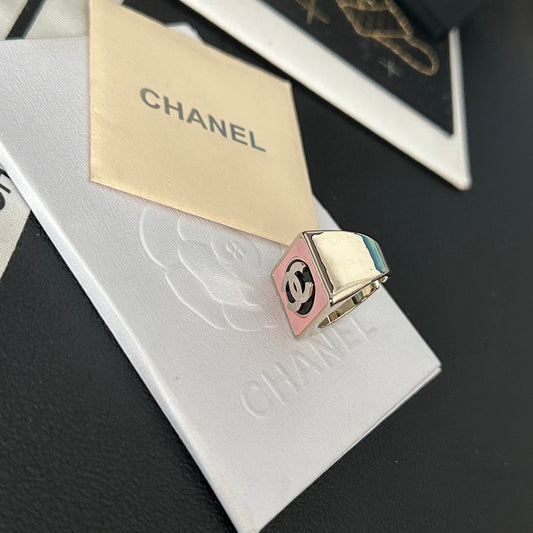 Bague ouverte étoile en émail