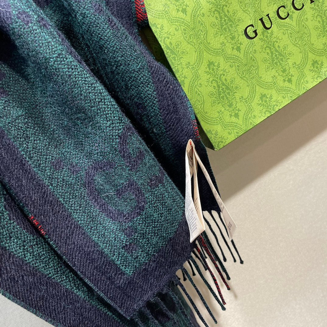 Bufanda de doble cara con borlas y estampado de cuadros escoceses