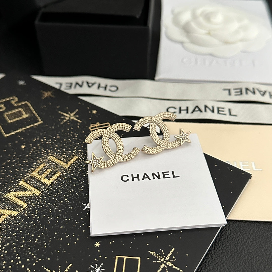Pendientes de logotipo de estrella de moda