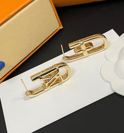 Boucles d'oreilles classiques personnalisées en L