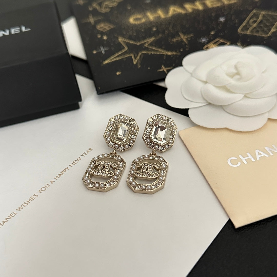 Elegantes pendientes de moda con colgante de diamantes de imitación