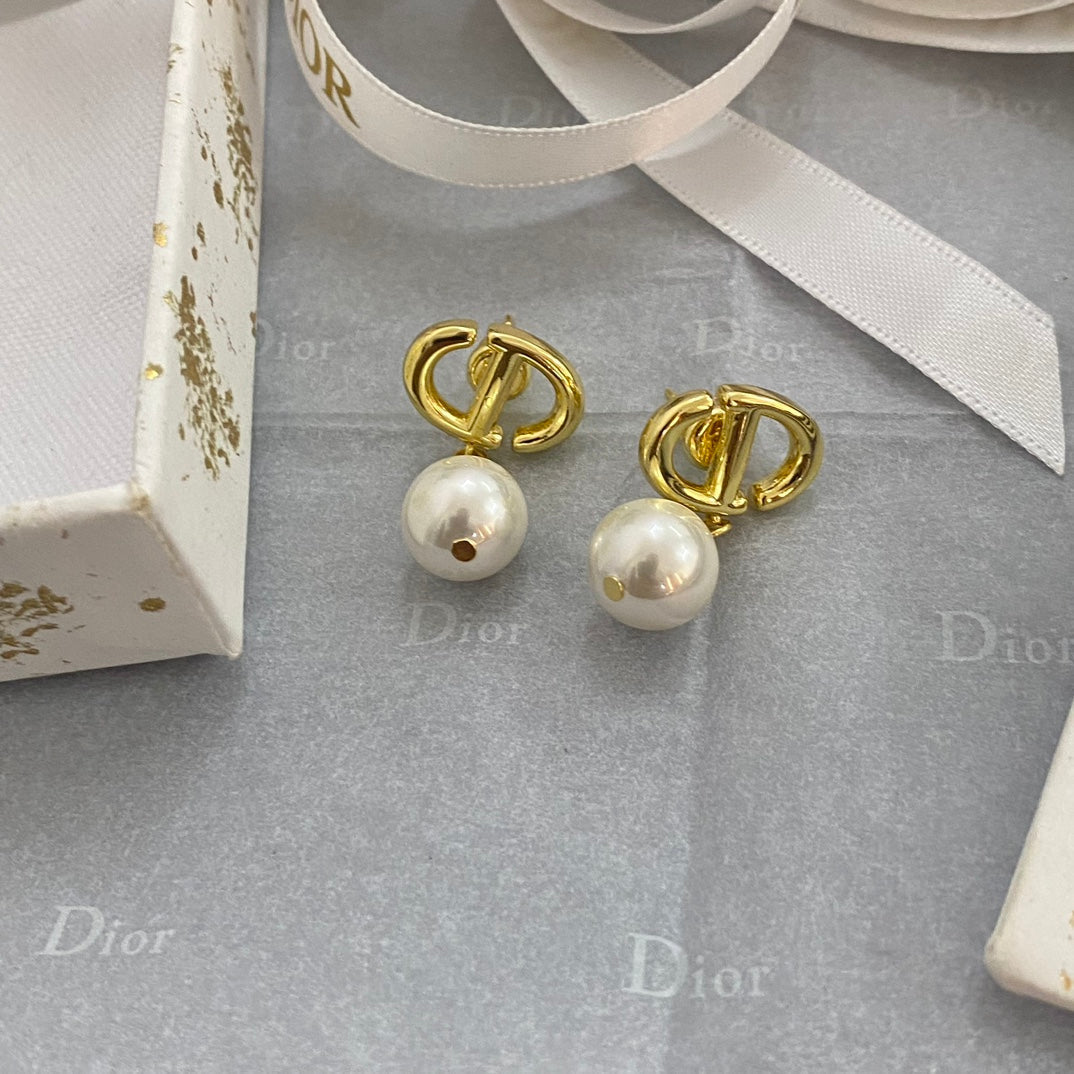 Pendientes Colgantes de Perlas de Metal de Moda