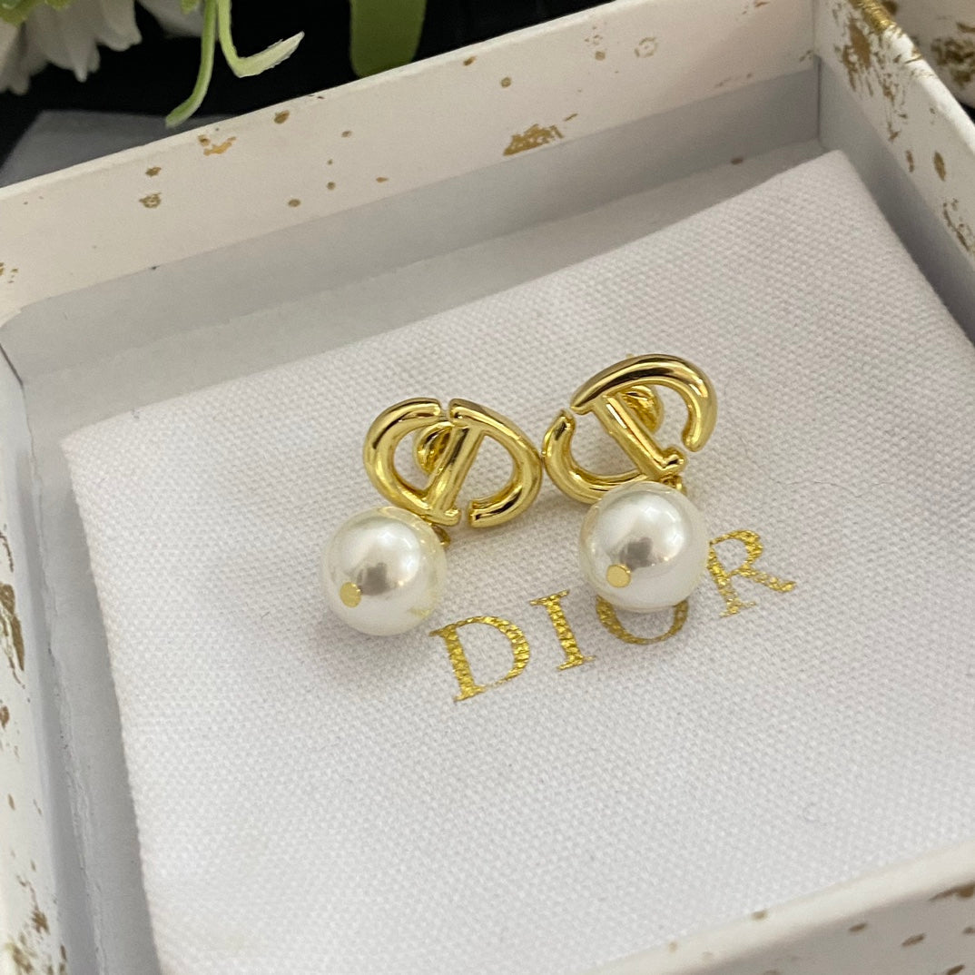 Pendientes Colgantes de Perlas de Metal de Moda