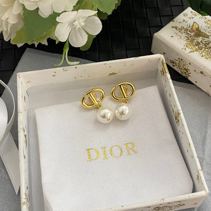 Pendientes Colgantes de Perlas de Metal de Moda