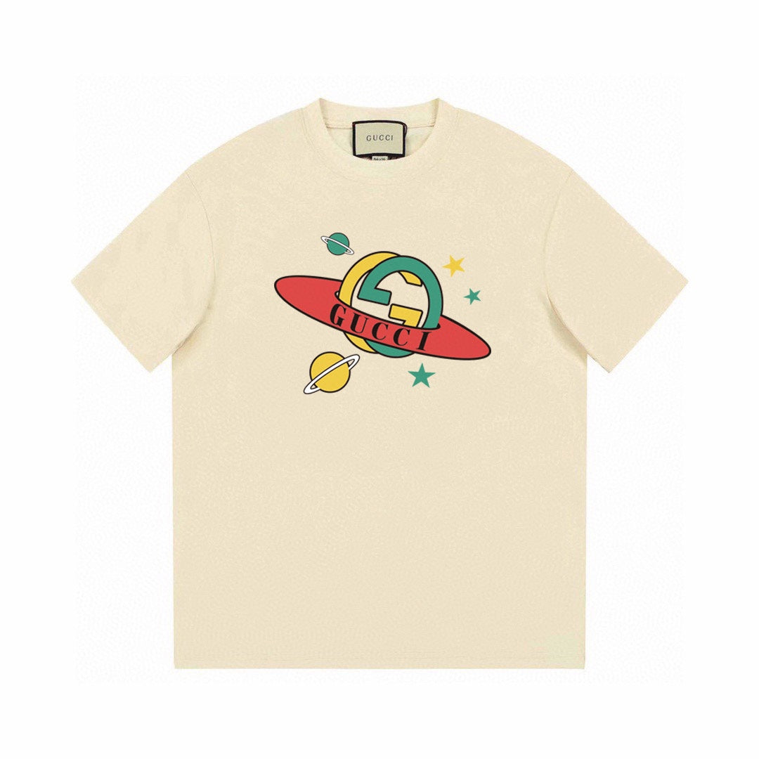 Camiseta con estampado de luna de dibujos animados
