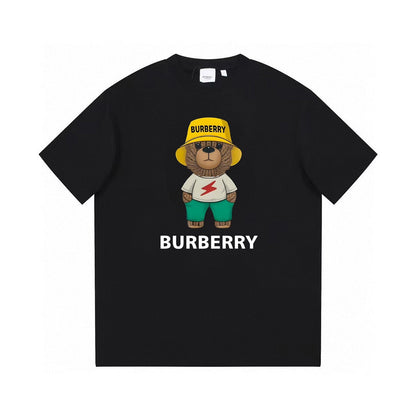 Camiseta con estampado de oso de dibujos animados
