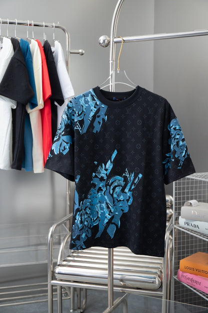 Camiseta estampada con patrón floral