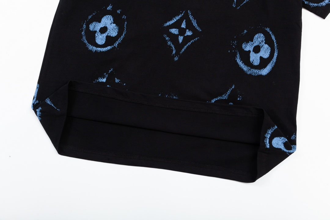 Camiseta con estampado retro de grafiti