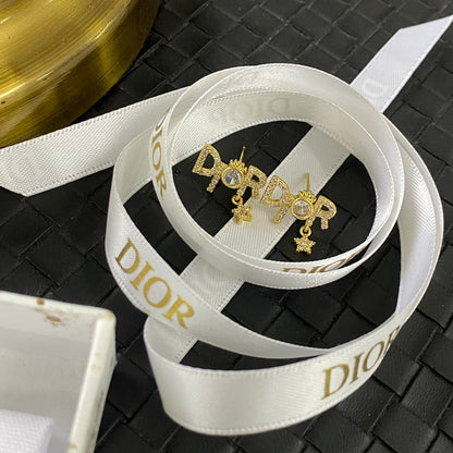 Pendientes de cristal con letras de moda