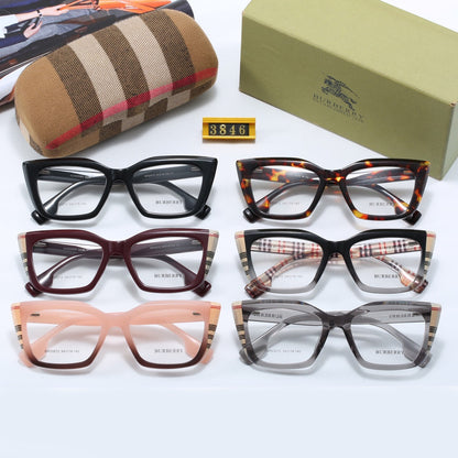 Lunettes œil-de-chat à carreaux tendance