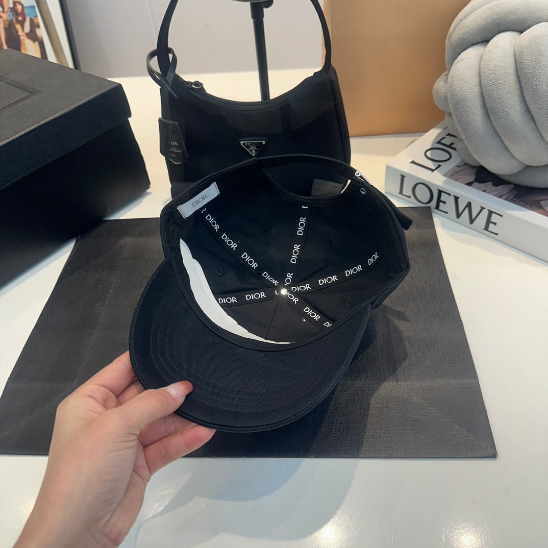 Gorra de béisbol unisex con placa grabada