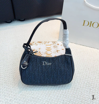 mini sac croissant en toile