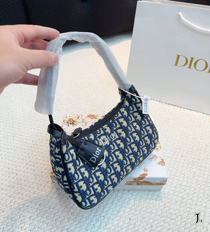 mini sac croissant en toile