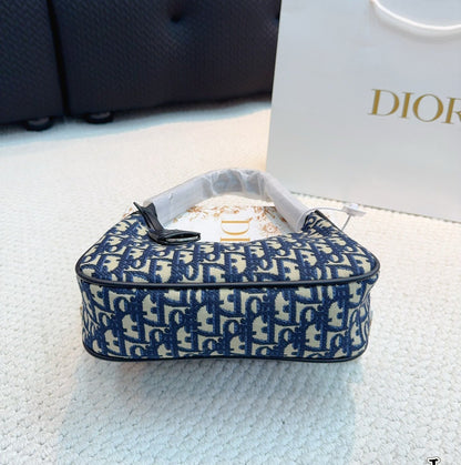 mini sac croissant en toile