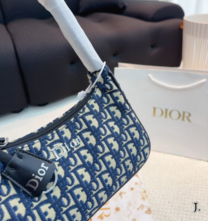 mini sac croissant en toile
