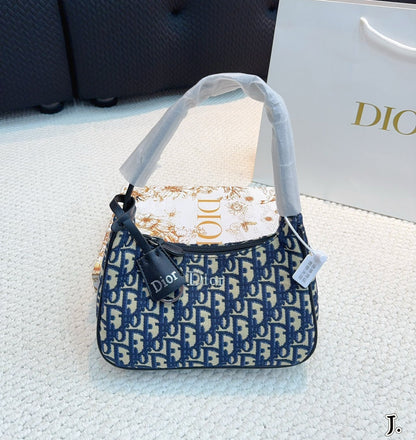 mini sac croissant en toile