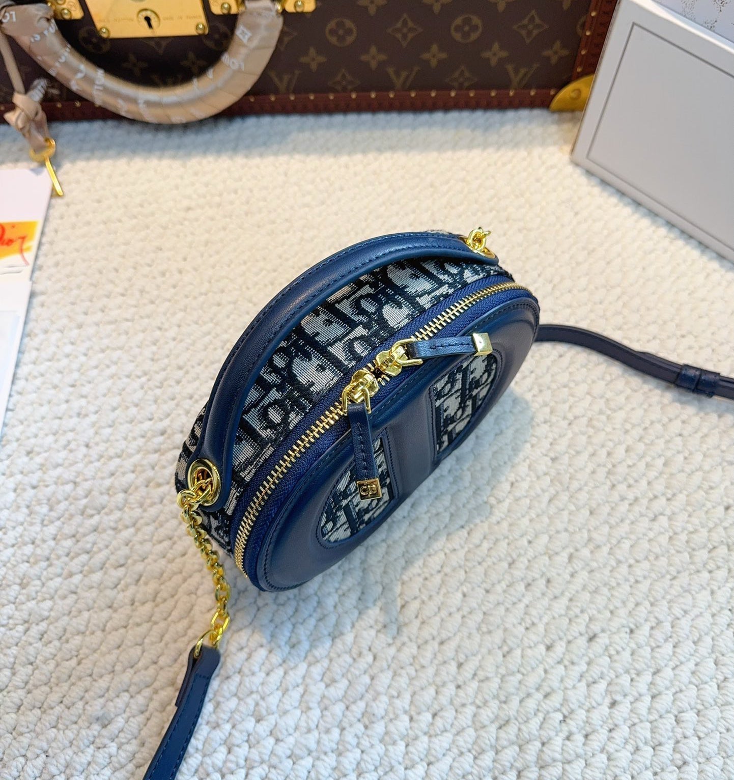 Bolso de cámara ovalado