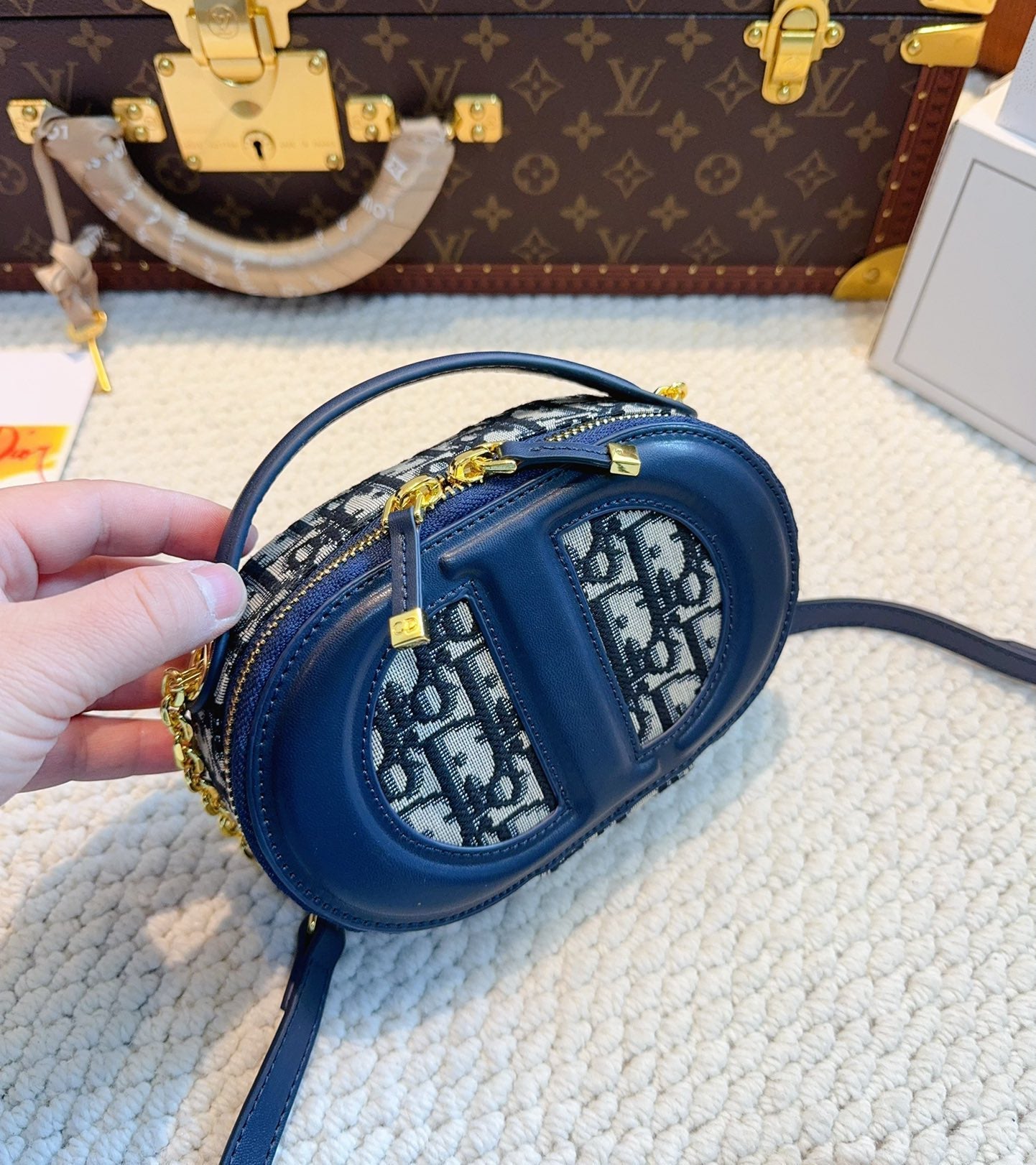 Bolso de cámara ovalado