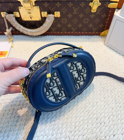 Bolso de cámara ovalado