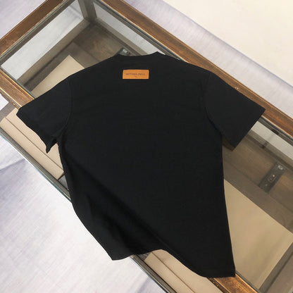 Camiseta con estampado de estrellas degradadas