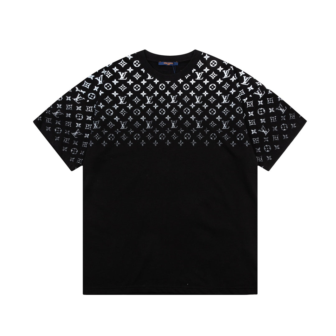 Camiseta con estampado de monograma degradado