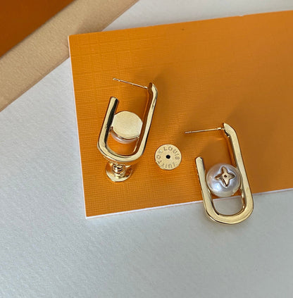 Pendientes de perlas sencillos