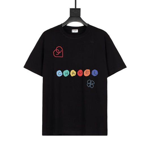 T-shirt mignon à imprimé arc-en-ciel