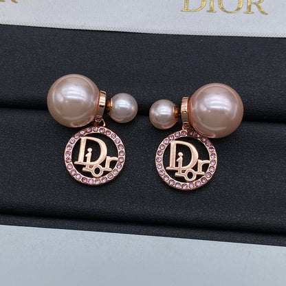 Boucles d'oreilles créoles perles et lettres diamantées