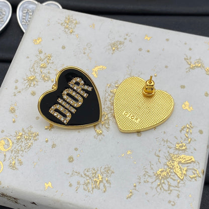 Pendientes Grabados de Diamante Corazón de Amor