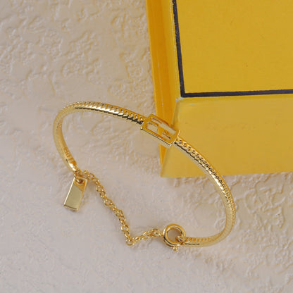 Bracelet baguette doré