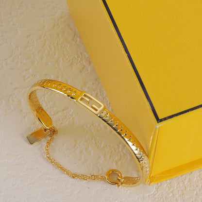Bracelet baguette doré