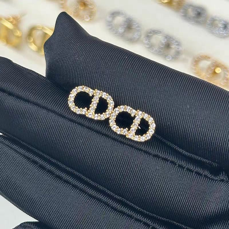 Pendientes mini de temperamento con diamantes de imitación