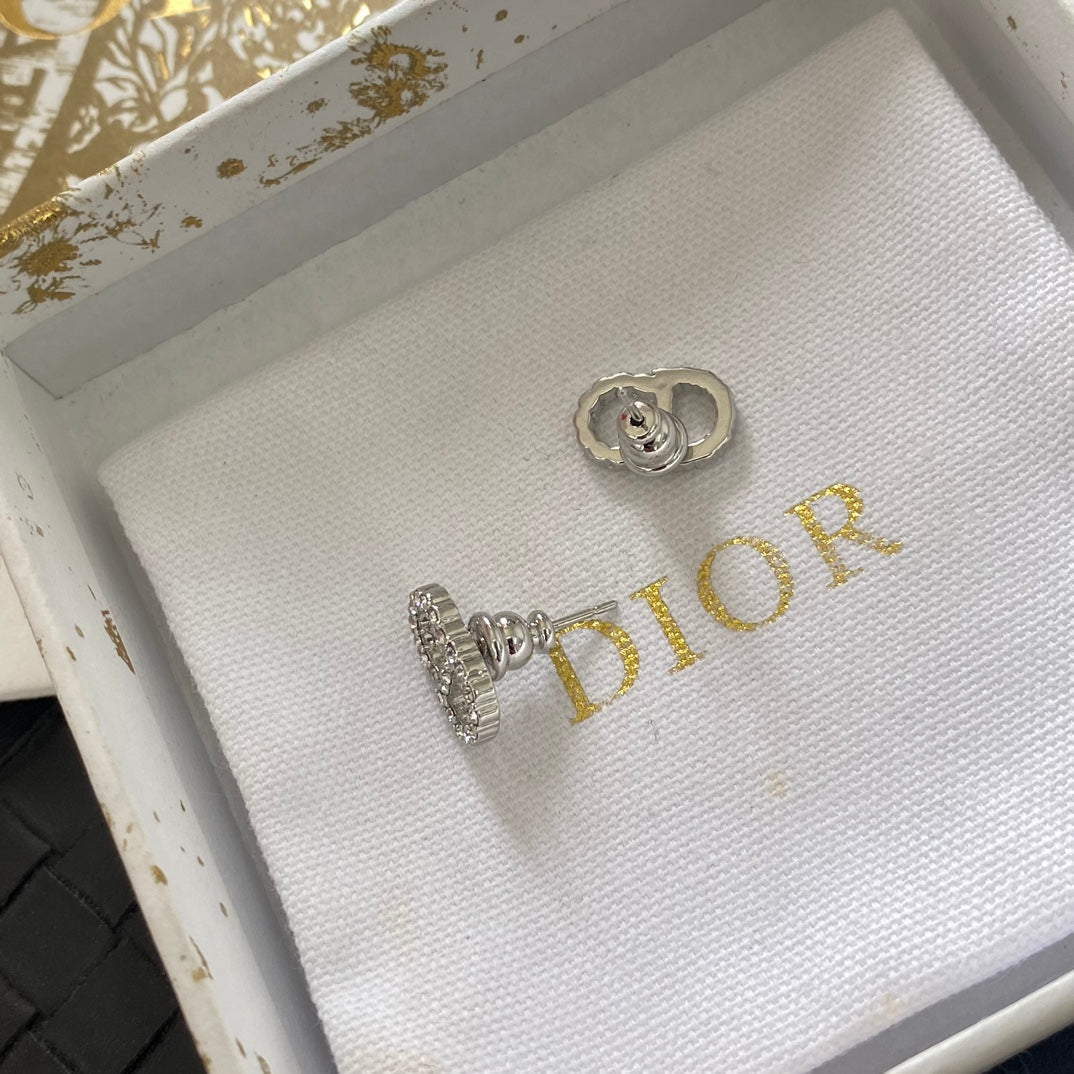 Pendientes mini de temperamento con diamantes de imitación